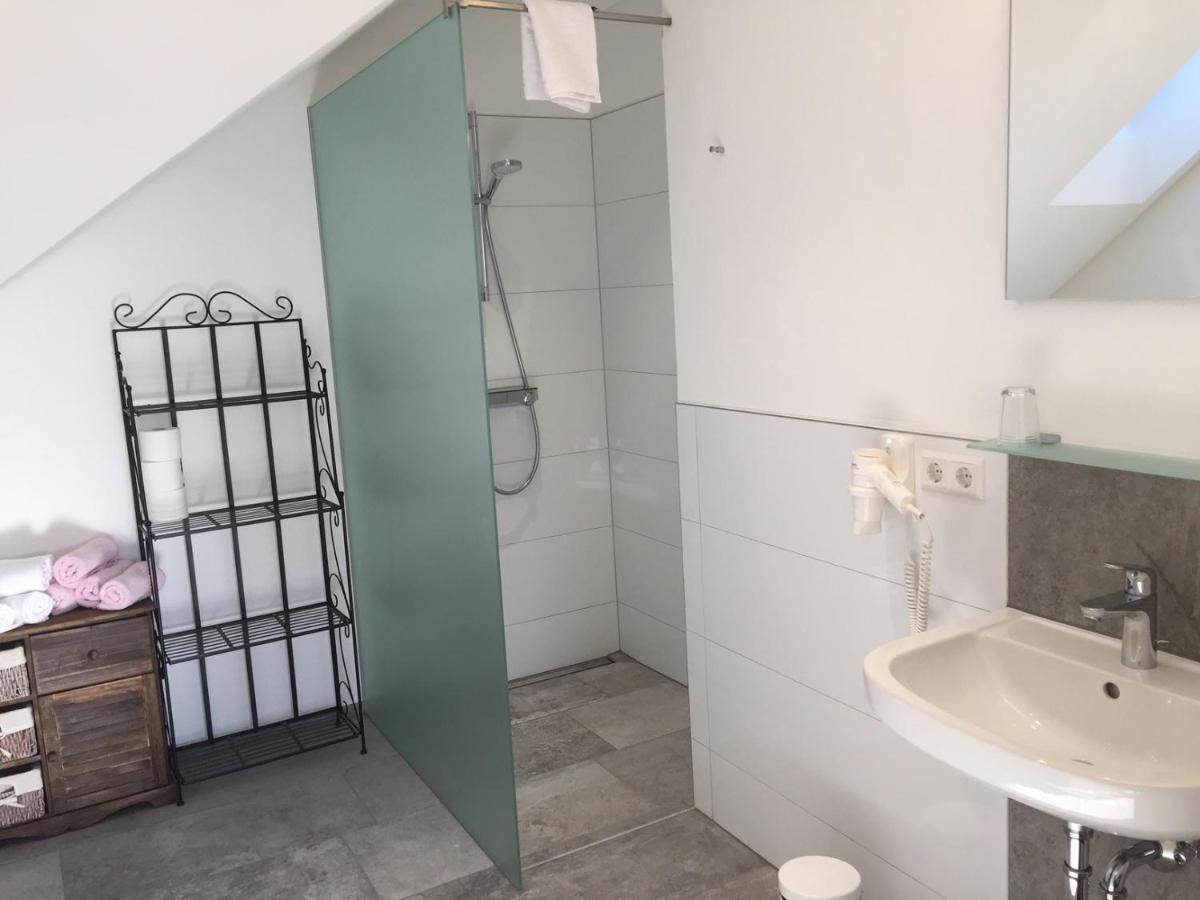Gret-Stube Hotel Weilheim ภายนอก รูปภาพ